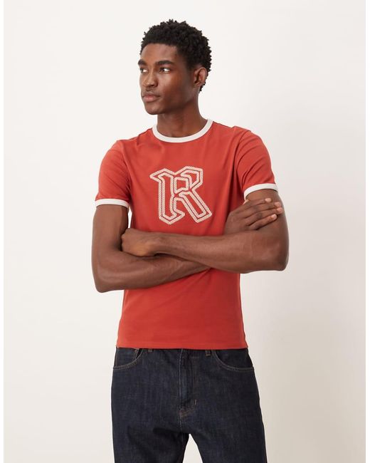 Camiseta Burdeos Ajustada Con Estampado Gráfico De Cadena De -Rojo ASOS de hombre de color Red