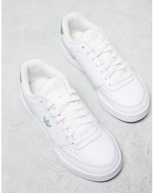 Court super - sneakers bianche e verdi di Adidas Originals in White