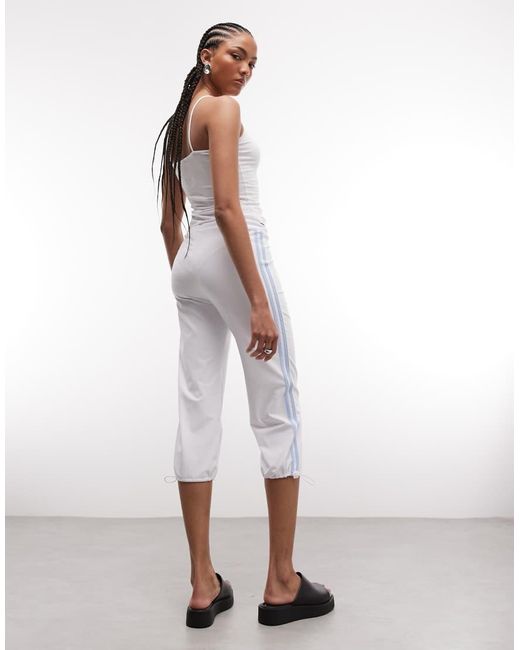 Collusion Metallic Sporty Low Rise Trackpant Capris