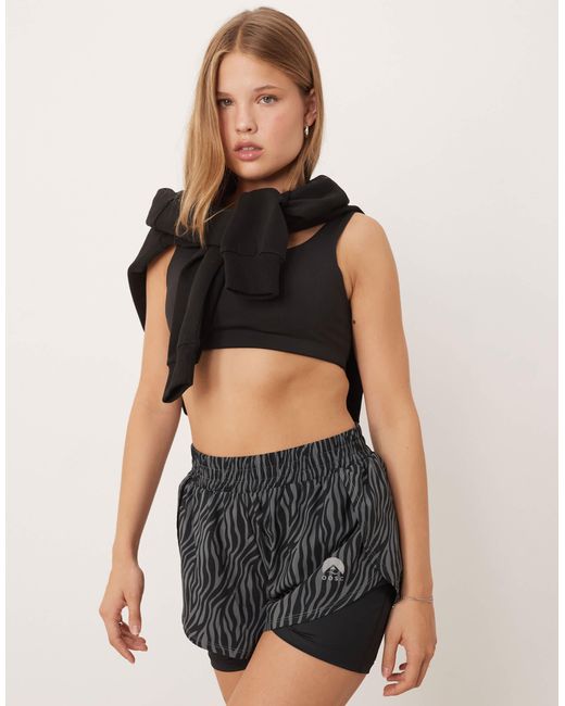 Elite - short OOSC en coloris Black