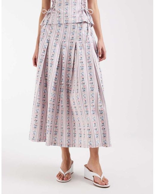Muse Assembly White Pleated Maxi Skirt