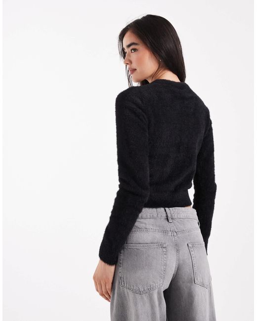 Daisy Street Black – flauschige, knapp geschnittene strickjacke