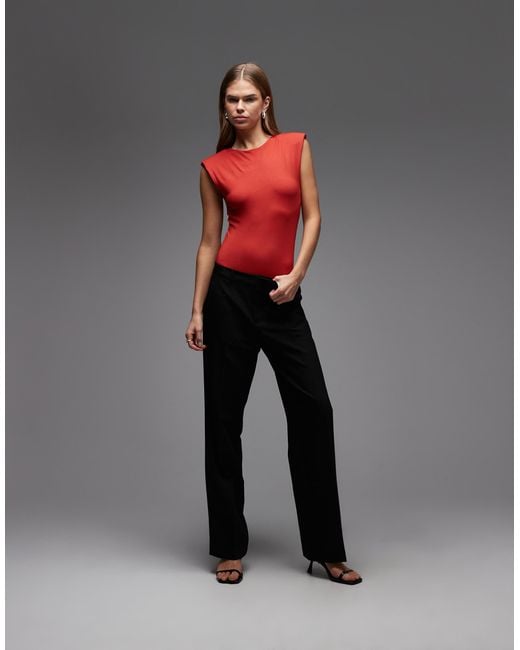 ASOS Red – geschmeidiger, ärmelloser body