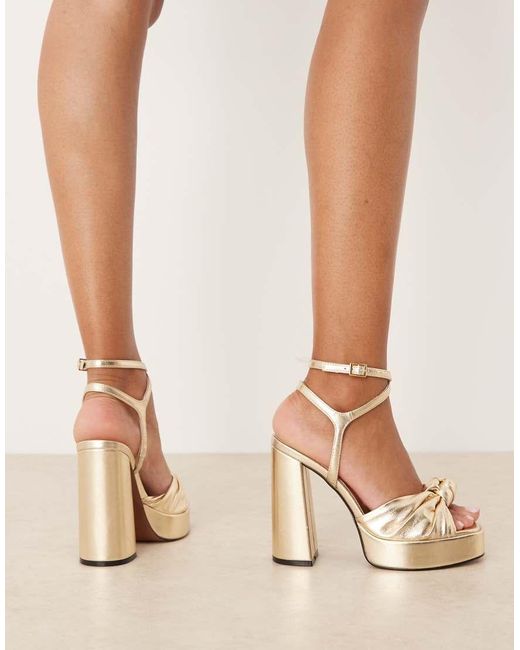 Nutshell di ASOS in Natural