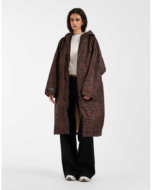 Regatta Black Waterproof Changing Robe
