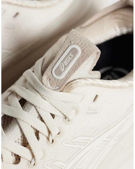 Asics White Gel-Nimbus 28 Running Trainers