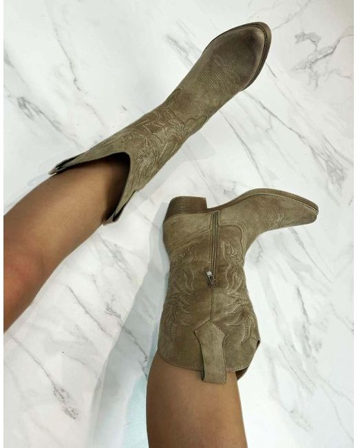 GIA STUDIOS Natural Cowboy Western Boots