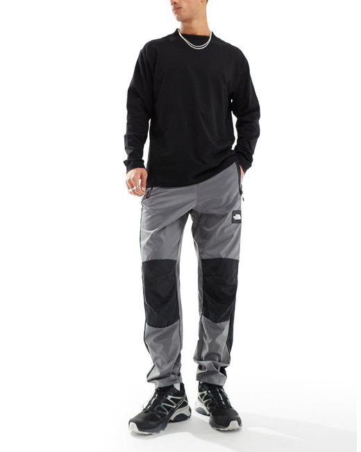 The North Face Black Nse Wind Sheel Trousers for men