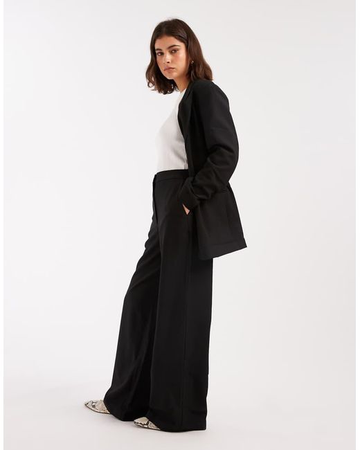 ASOS Black Tailored Relaxed Straight Leg Trousers
