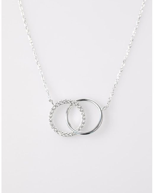 Collar Con Colgante De Aros Enlazados Engastados De Plata De Ley De Lovisa de color White