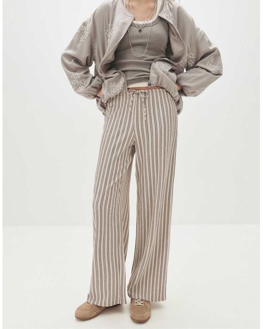 Pull&Bear Gestreepte Rustieke Broek in het Natural