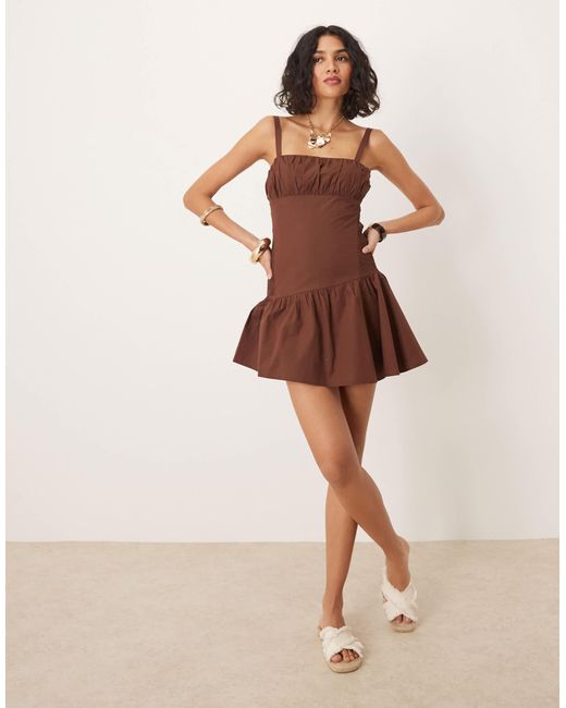 Robe caraco courte à corsage froncé - chocolat ASOS en coloris Brown
