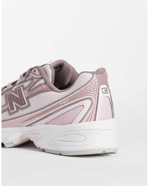 New Balance Pink 740 Trainers