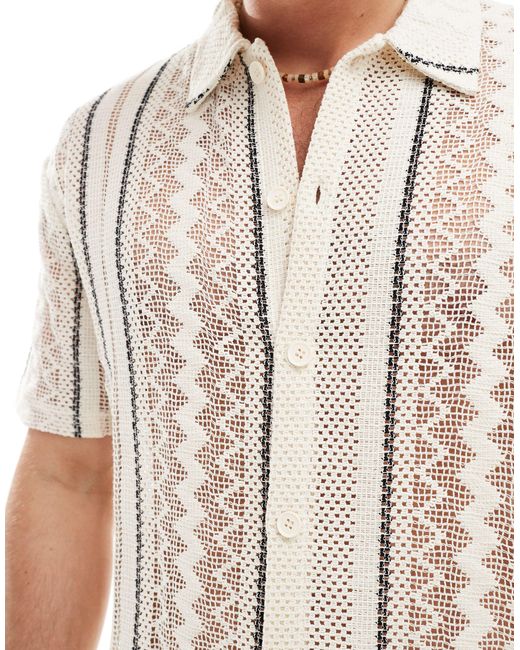 Bershka White Textured Abstract Stripe Shirt for men