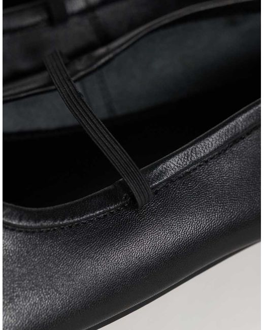 TOPSHOP Black Bella Leather Round Toe Ballet Flat