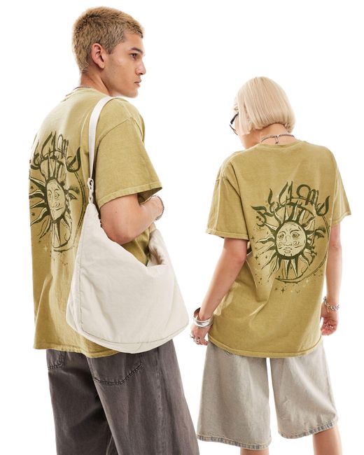 Camiseta lavado extragrande unisex con estampado gráfico cósmico en la espalda Reclaimed (vintage) de color Yellow