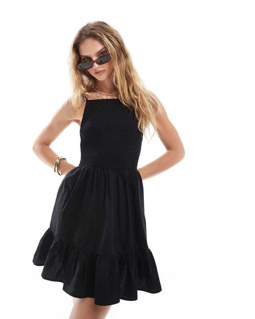 Brave Soul Midi Jurk Met Gesmokte Buste En Bandjes in het Black