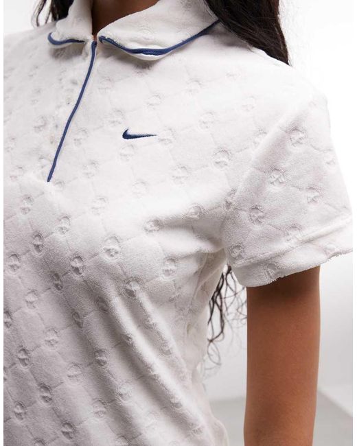Chill Nike de color White