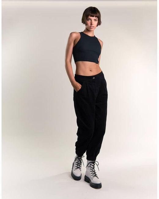 agon® Natural Cuffed Ankle Cargo Trousers