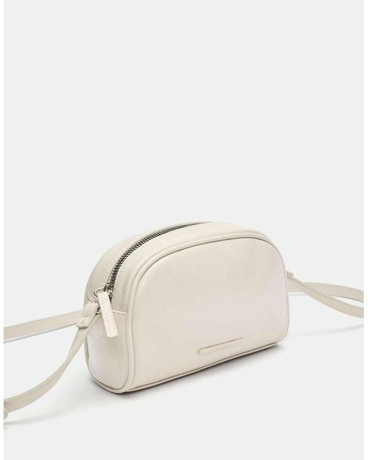 Pull&Bear Basic Crossbody Tas in het White