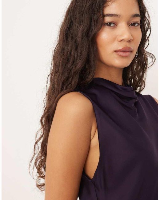 Mango Hoogsluitende Gedrapeerde Mouwloze Top Met Satijnlook in het Purple