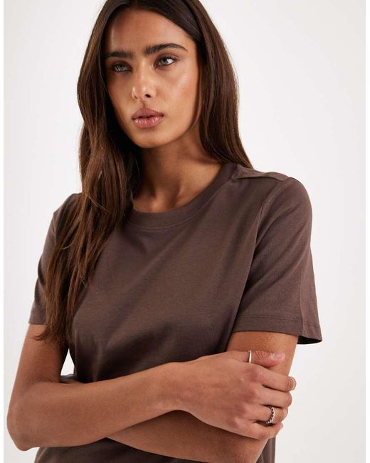 Vero Moda Brown T-shirt