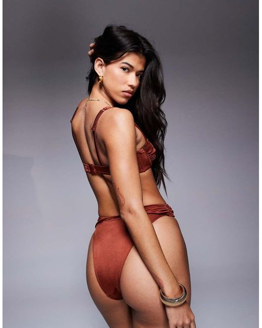 Simone di ASOS in Brown