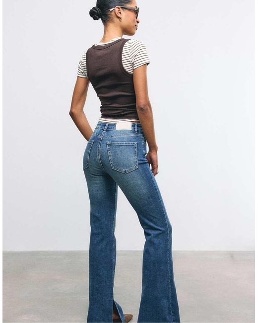 Stradivarius Blue D74 Bell Bottom Jeans With Split