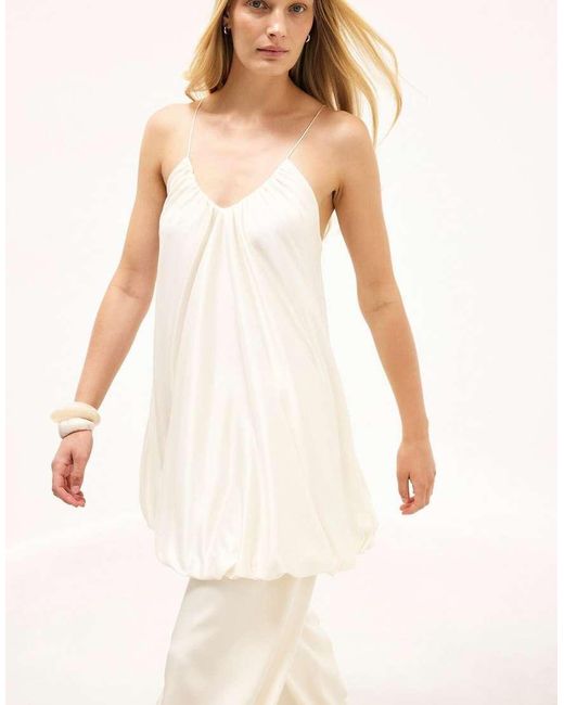 NA-KD Natural Flowy Mini Dress