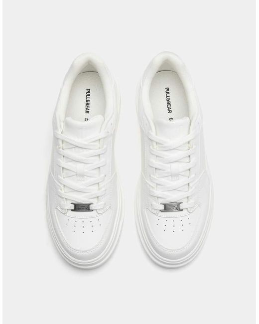 Sneakers Basic Bianche di Pull&Bear in White da Uomo