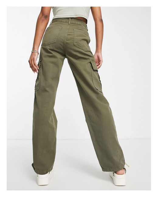 Stradivarius Str Petite Straight Leg Cargo Pants in Green | Lyst