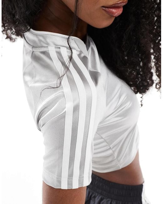 Adidas Originals White – adicolor teamgeist – knapp geschnittenes t-shirt