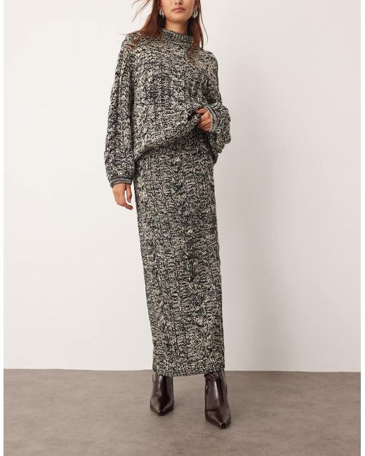 ARRANGE Gray Cable Knit Column Midi Skirt In Mono-black
