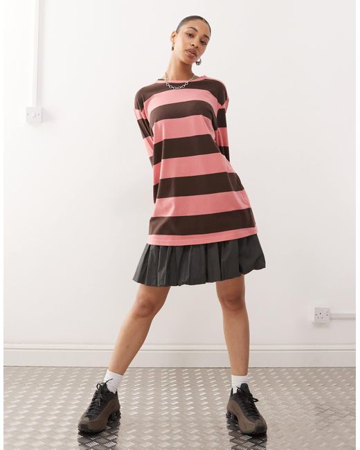 Monki Red – langärmliges, gestreiftes super-oversize-shirt