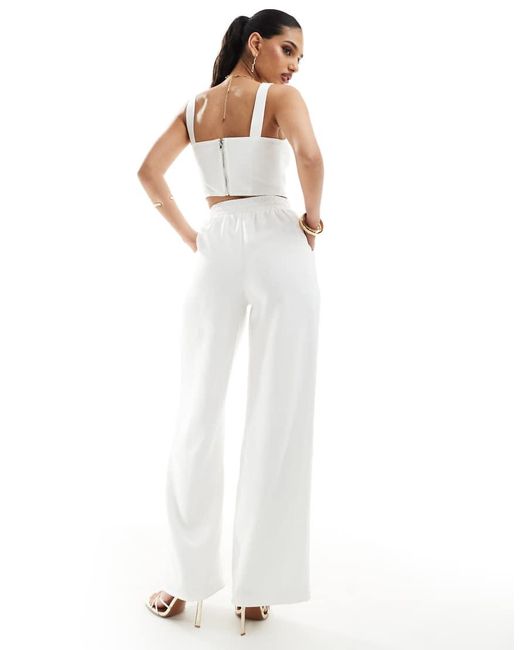 Pantalones De Sastre Blancos De Pernera Ancha Con Cinturilla Elástica Exclusivos De (Parte De Un Conjunto) Kaiia de color White