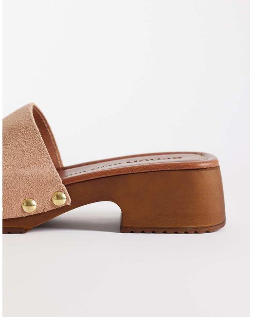 Schuh Natural Verity Studded Heeled Clogs