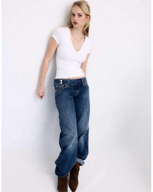 Stradivarius White V-neck Short Sleeve T-shirt