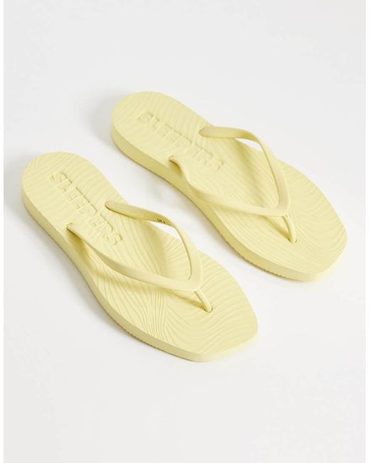 Infradito Affusolate Tenue di Sleeper in Metallic