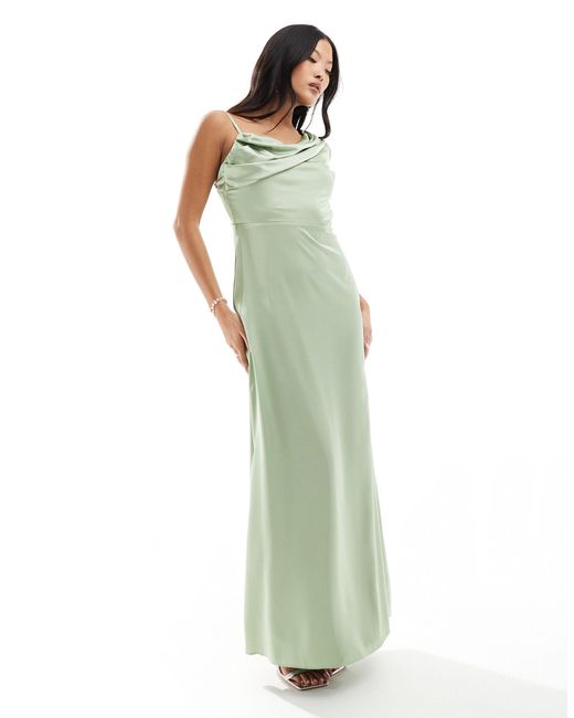 L'invitée - robe asymétrique longue drapée en satin - sauge TFNC London en coloris Green