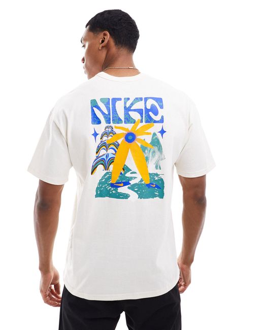 Nike White Swoosh Graphic T-shirt for men