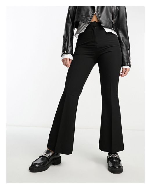 Pantaloni sartoriali a zampa neri di Vero Moda in Nero | Lyst