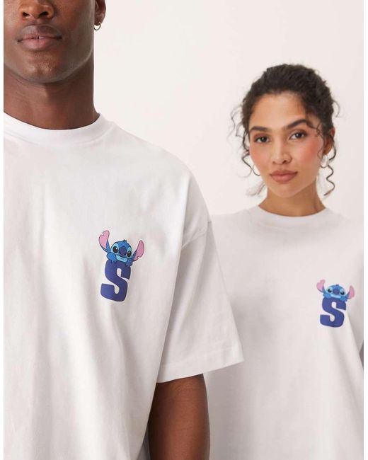 Camiseta Blanca De Corte Cuadrado Extragrande Con Estampados De Stitch De Disney De ASOS de color Blue
