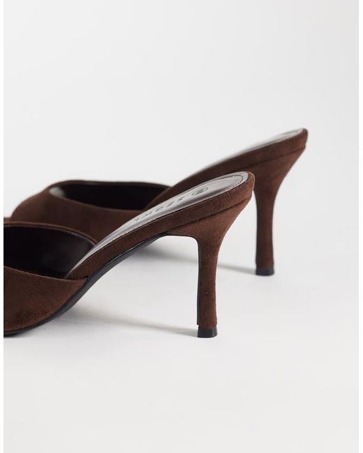 Ocon di SEQWL in Brown