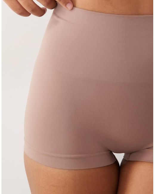 Spanx Natural Shape Extraordinary Contouring Boyshort