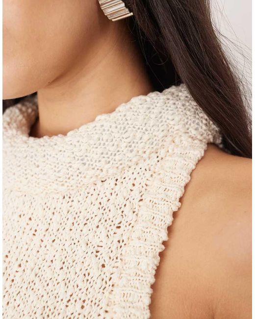 ARRANGE Open Gebreide Bouclé Maxi Jurk Met Racerhals in het Natural
