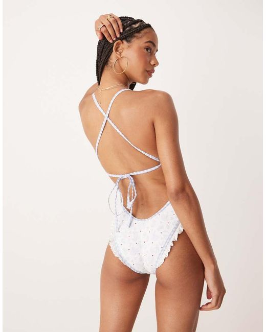 Costume Da Bagno Intero A Fiori Con Spalline Sottili di For Love & Lemons in White