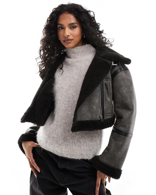 Pull&Bear Black – kurze pilotenjacke