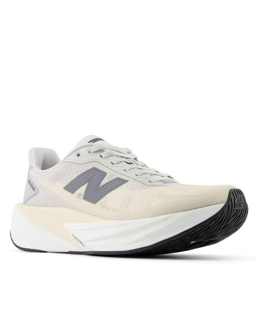 New Balance White – fuelcell rebel v5 – sneaker