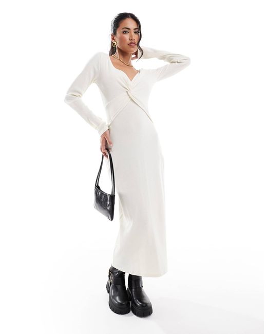 ASOS White – geripptes maxikleid