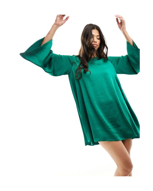 Robe courte à manches oversize - émeraude Flounce London en coloris Green